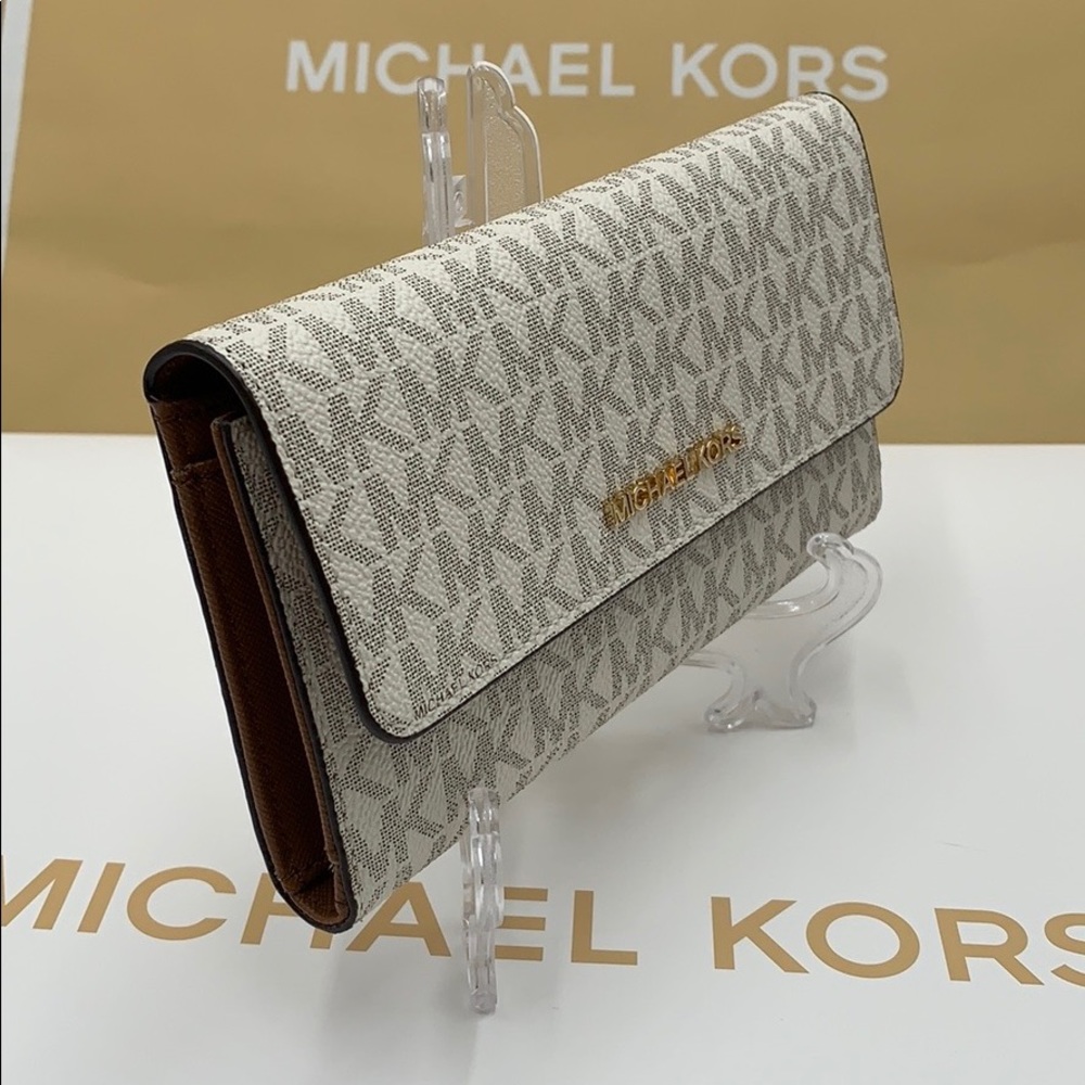 Michael Kors Michael Kors Jet Set Travel Trifold - Picture 4 of 16